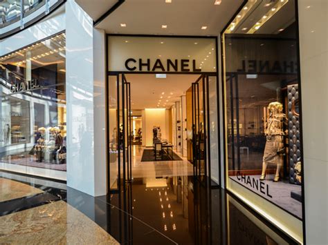 buying chanel in dubai|chanel official website dubai.